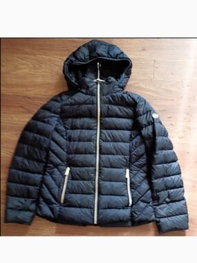 MK Down Packable Puffer Jacket sz S